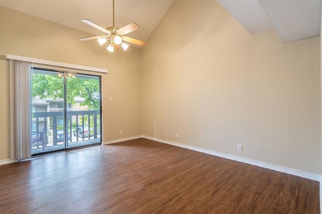 Building Photo - 1204 Signal Ridge Pl