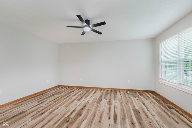 Building Photo - 1807 Cherry St