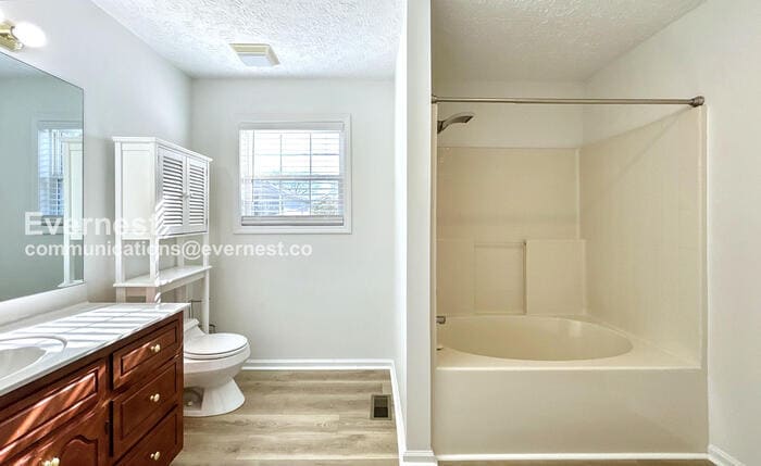 Building Photo - 720 William Howard Pl