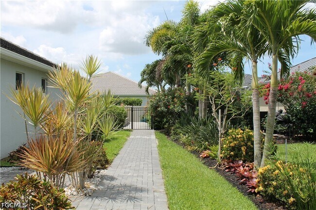 Building Photo - 2736 Lambay Ct