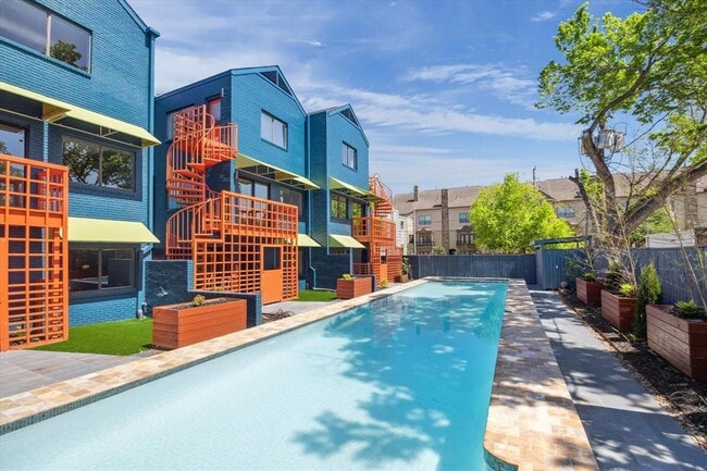 Building Photo - 1503 Fairview St