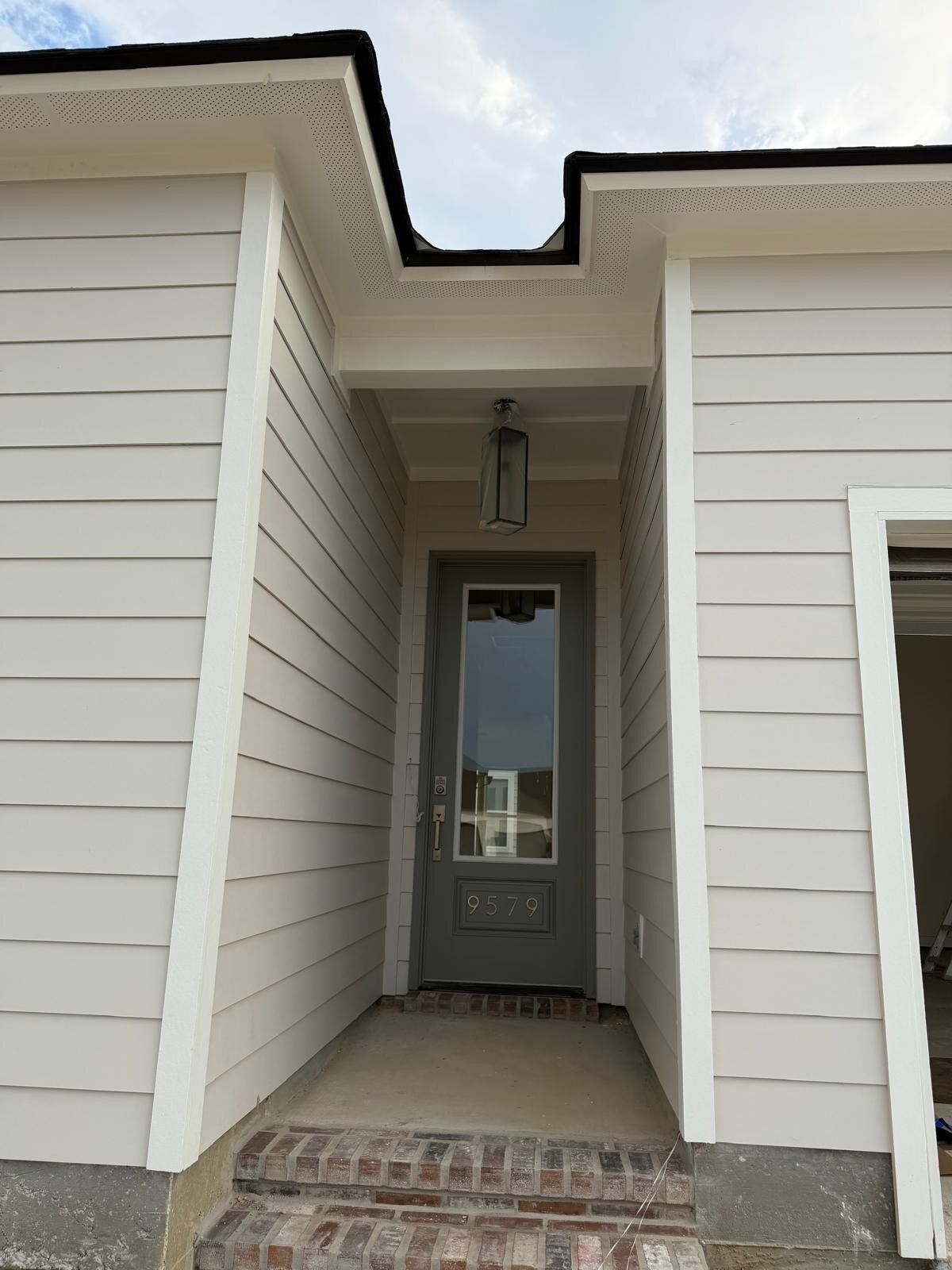 Building Photo - 9579 Summer Cypress Ave