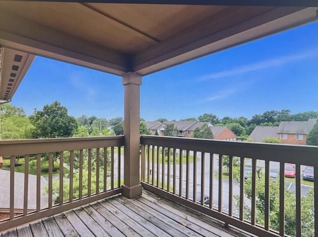 Building Photo - 8921 Hunters Creek Dr