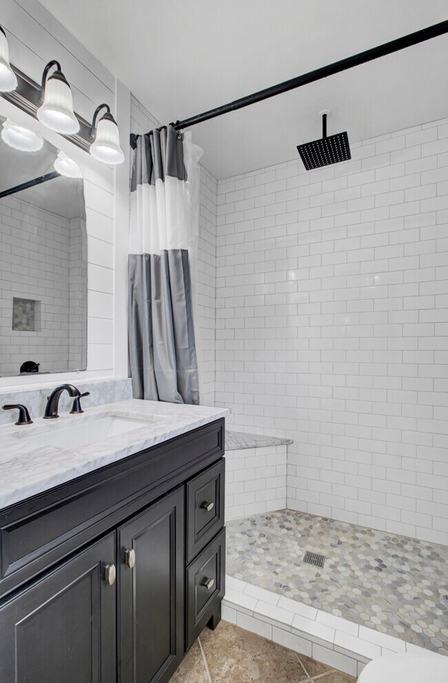 Building Photo - 8000 Eberly Ave