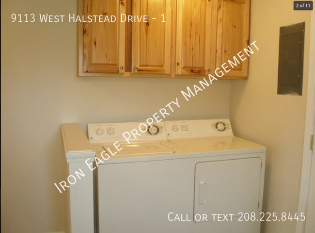 Building Photo - 9113 W Halstead Dr