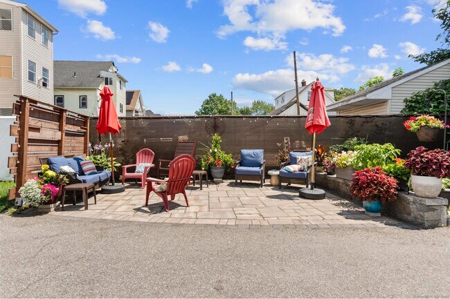 Building Photo - 47-49-49 South St