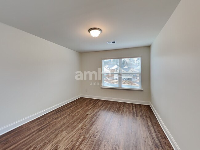 Building Photo - 1300 Ashlyn Ct