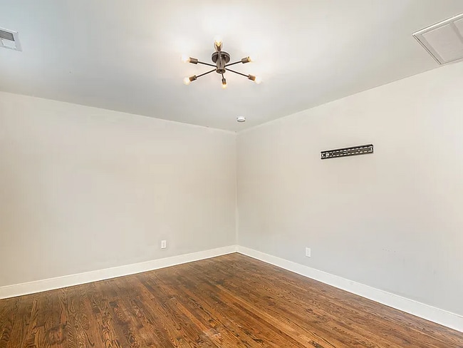 Primary Photo - 1509 21st Ave N