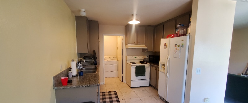 Building Photo - 5428 Snowood