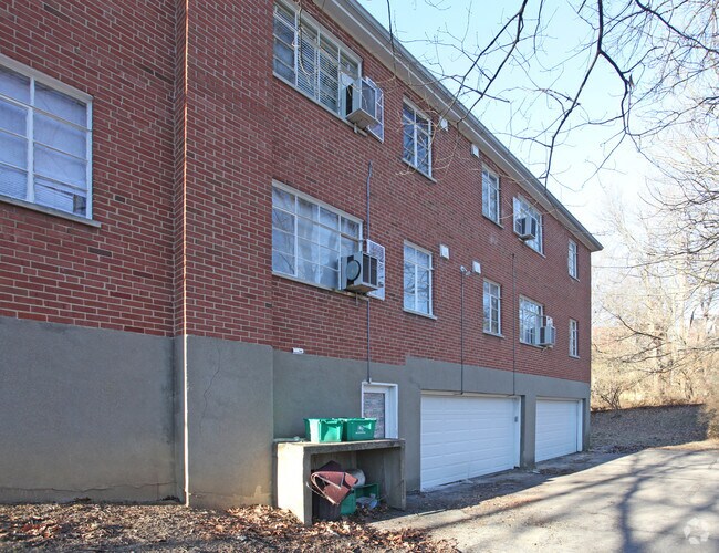 3530 Hazelwood Ave 3530 Hazelwood Ave Cincinnati OH 45211 Apartment Finder