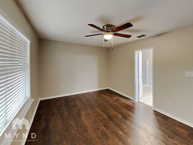 Building Photo - 5422 Chase Canyon