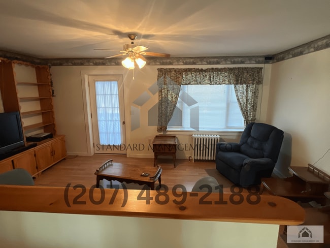 Building Photo - SINGLE FAMILY HOME @ STARKS, ME