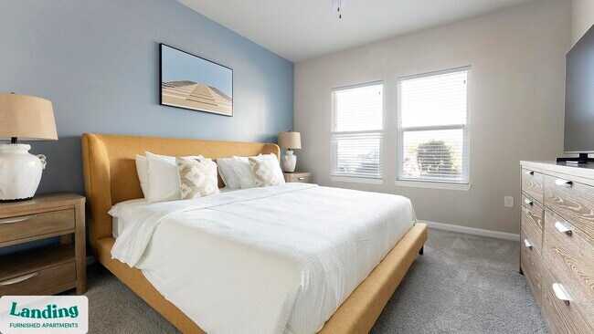 Building Photo - 915 Brentmoor Dr