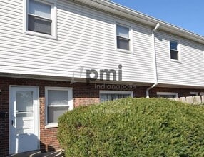 Building Photo - 1617 Winfield Park Dr