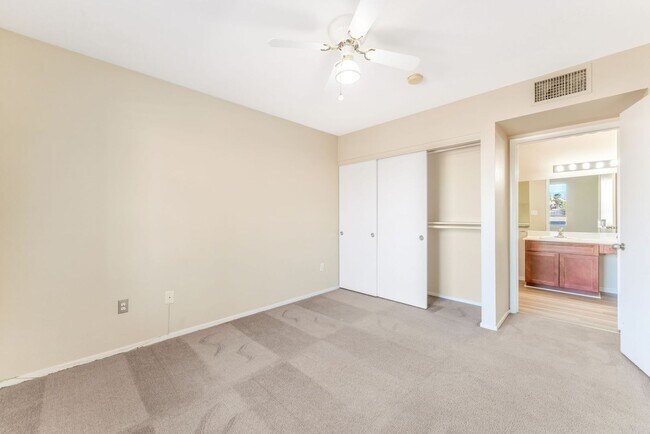 Building Photo - Southwest Las Vegas Condo with Resort-Style Community Amenities!