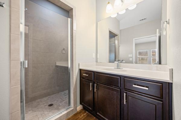 Building Photo - 102 Stockton Family Ct