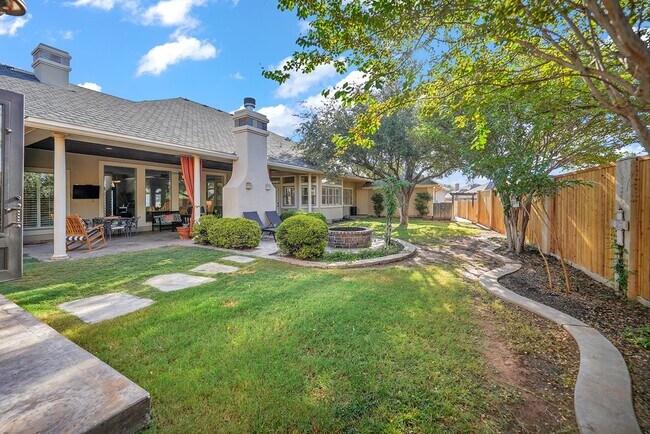 Building Photo - 5 Muirfield Dr