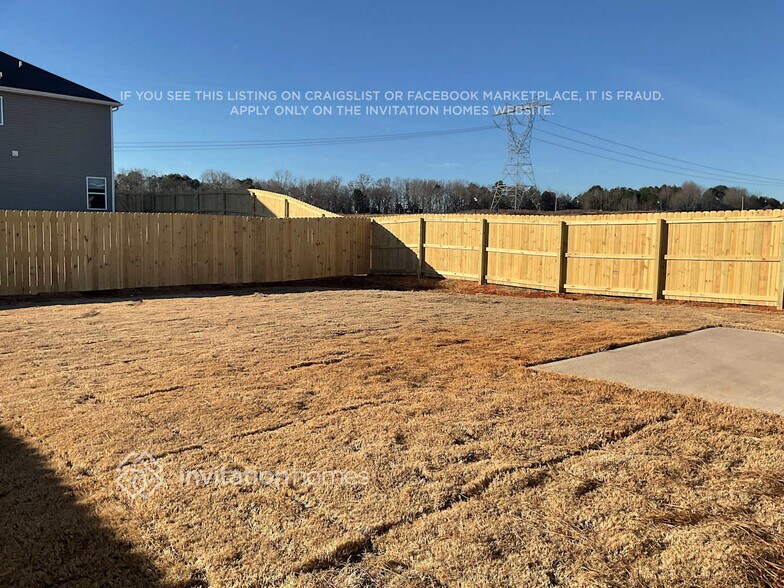 Building Photo - 246 Green Pasture Rd