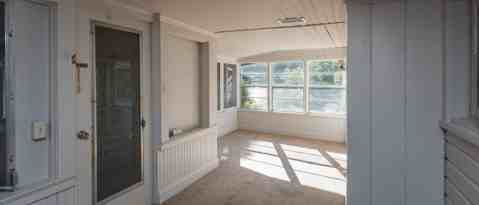 Building Photo - 835 Cathcart Terrace