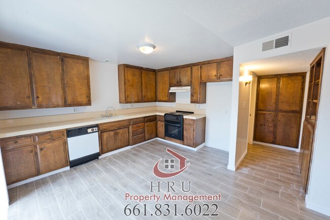 Building Photo - 1308 McDonald Way