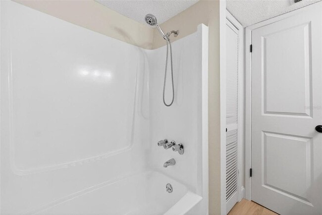 Building Photo - 2302 S Manhattan Ave