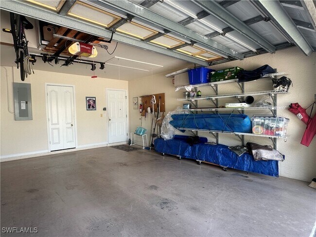 Building Photo - 2109 Morning Sun Ln