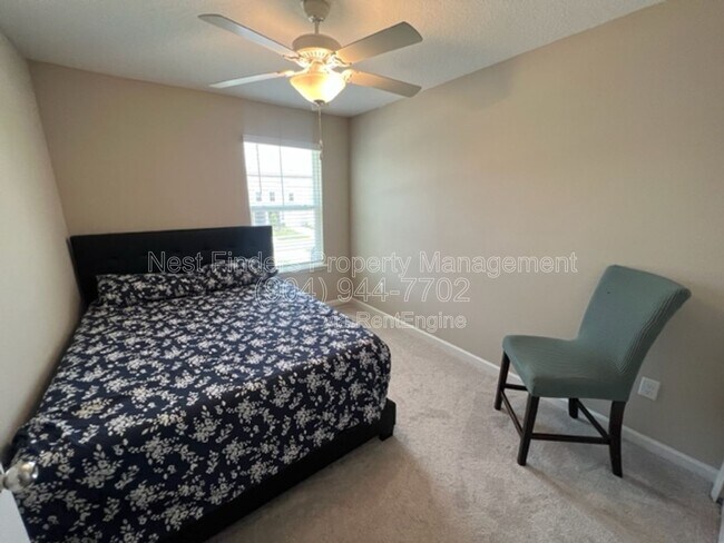Building Photo - 2650 Sandy Dune Dr