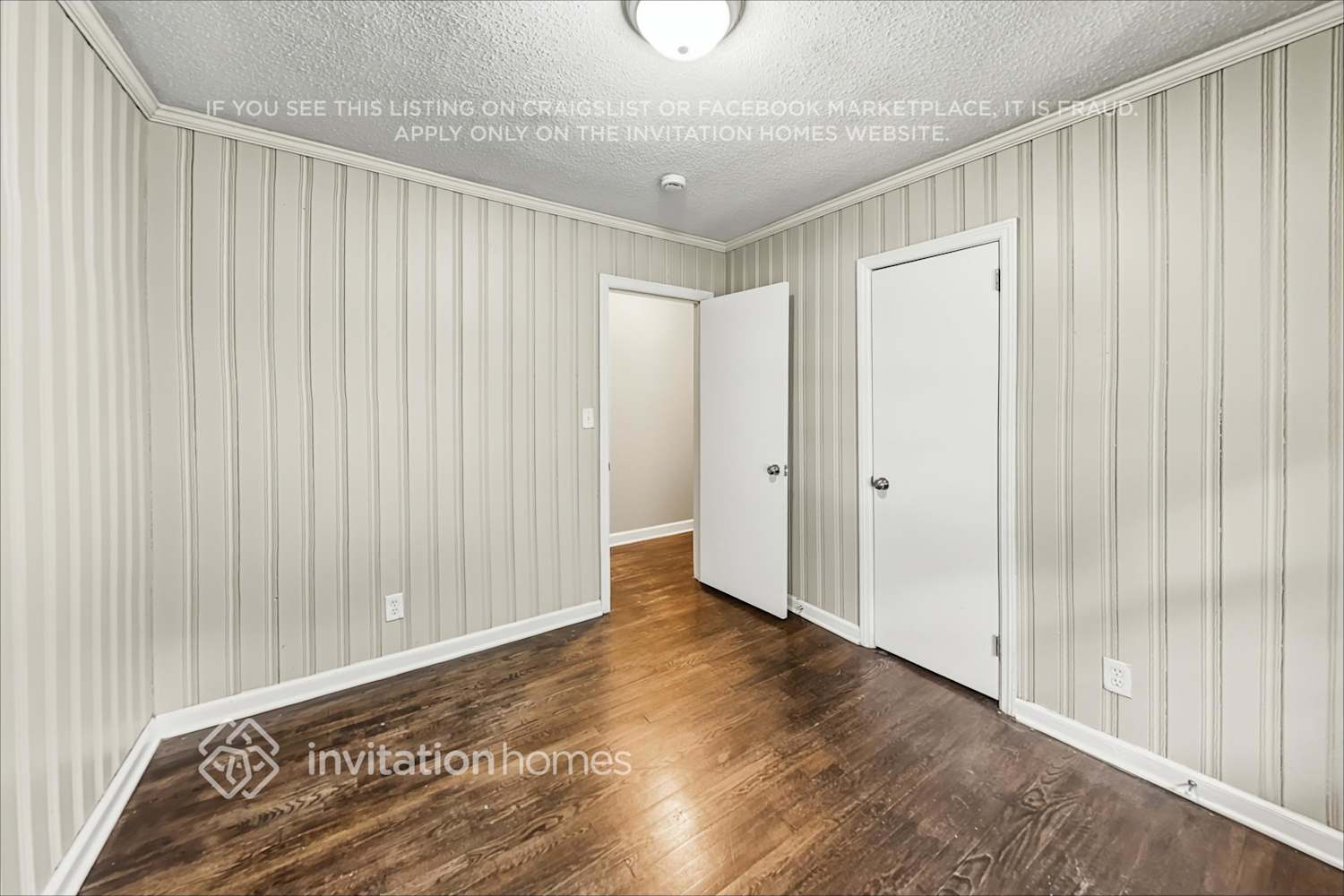 Building Photo - 2751 Flagstone Dr SE
