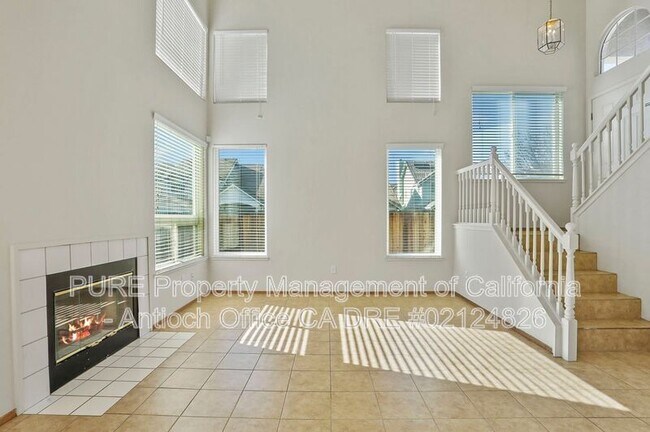 Building Photo - 1100 Twinbridge Ct