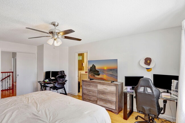 Building Photo - 3385 Seabreeze Ln