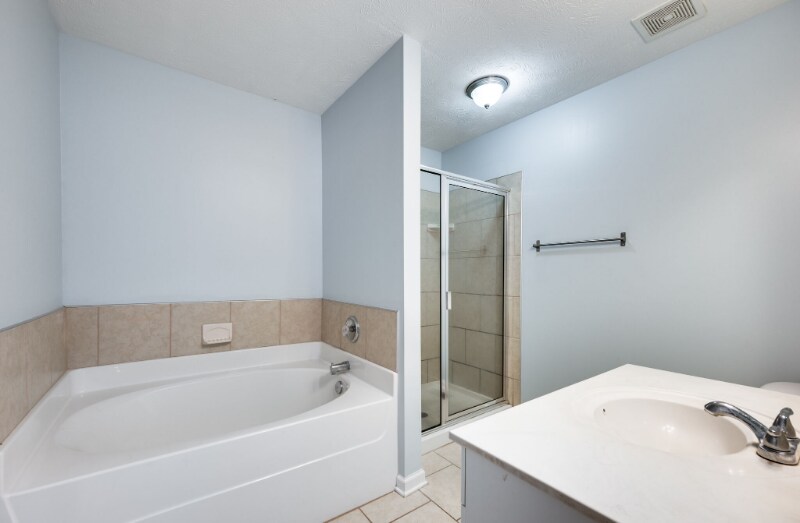 Building Photo - 756 Spence Enclave Ln