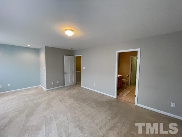 Building Photo - 9812 Blackwell Dr