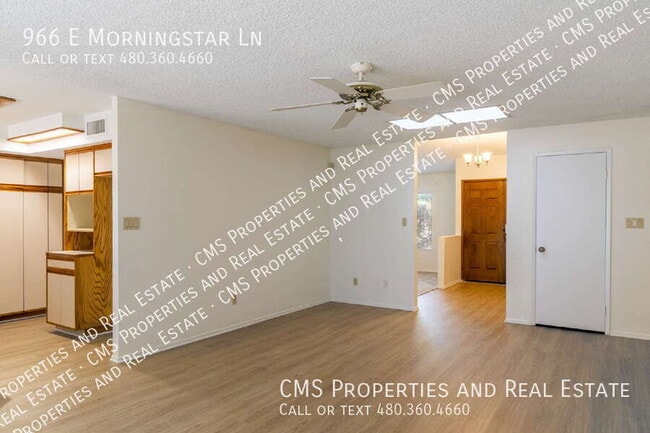 Building Photo - 966 E Morningstar Ln