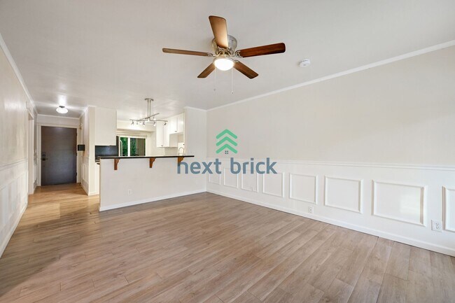 Building Photo - Beautiful home with 2 beds and 1 bath for ...