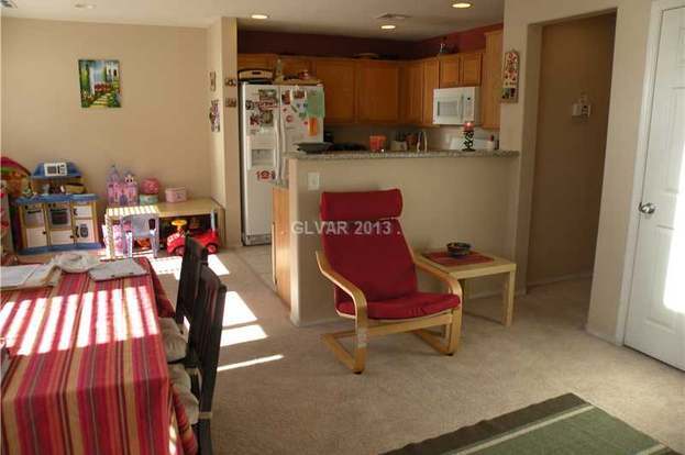 Building Photo - 10525 Silver Cholla Ct