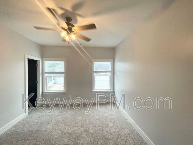 Building Photo - 2217 Laurens St