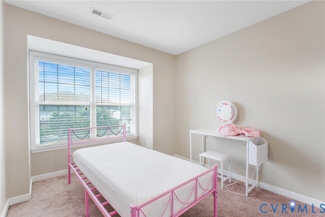 Building Photo - 405 Donelson Loop