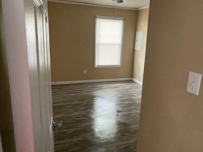 Building Photo - 5772 Aftonshire Dr