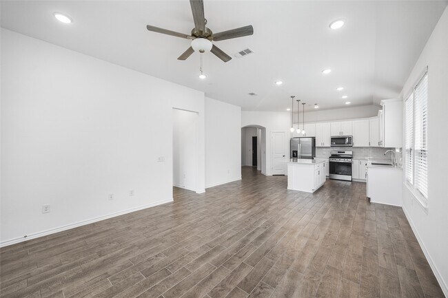 Building Photo - 15110 Wild Gully Wy