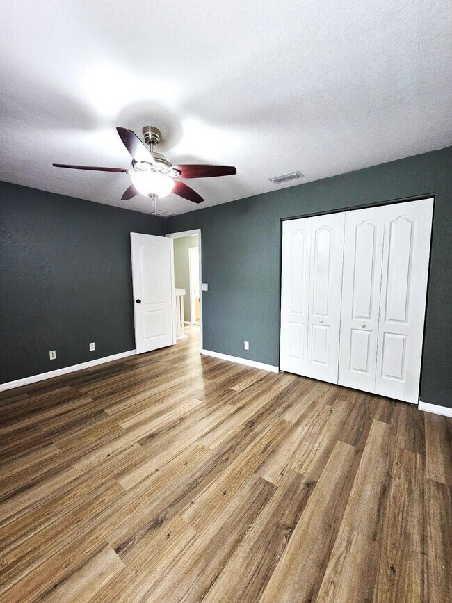 Building Photo - 169 Berenger Walk