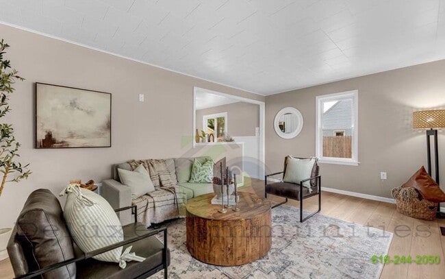 Building Photo - Brand New Remodel, Stunning 2 Bed Ranch Home