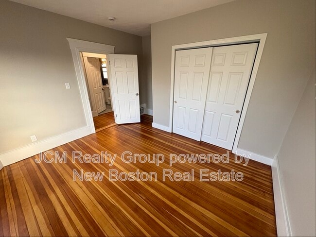 Building Photo - 83 Swan St