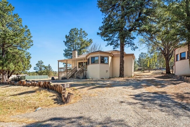 Building Photo - 104 Bogie Ln