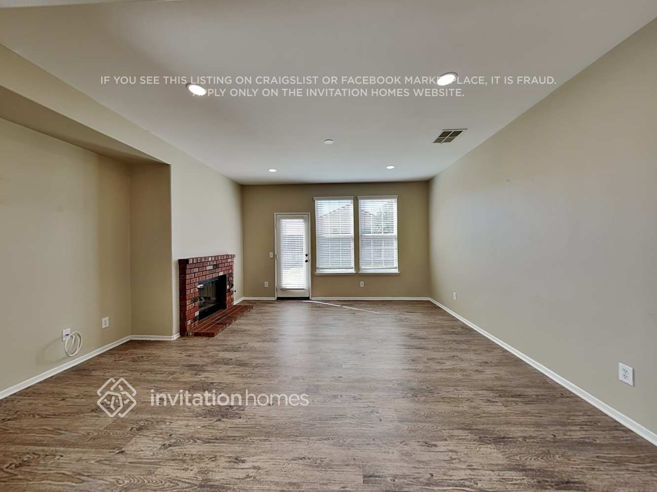 Building Photo - 27623 Mangrove St