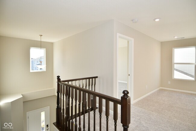 Building Photo - 9732 Evening Sky Way