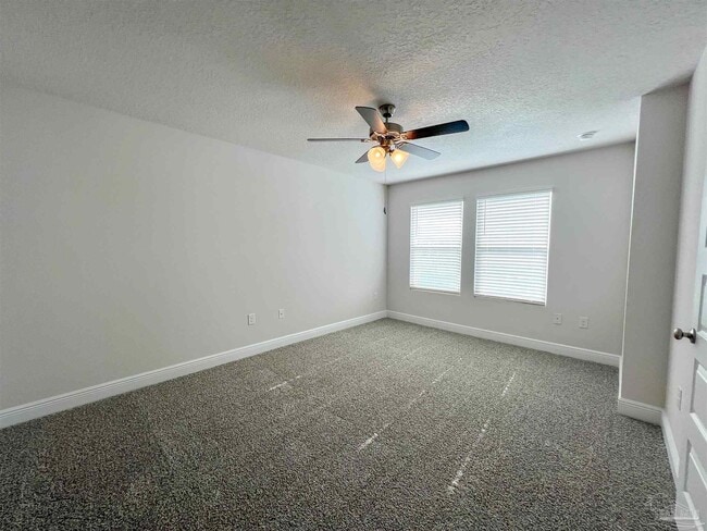 Building Photo - 3997 Pendragon Cir