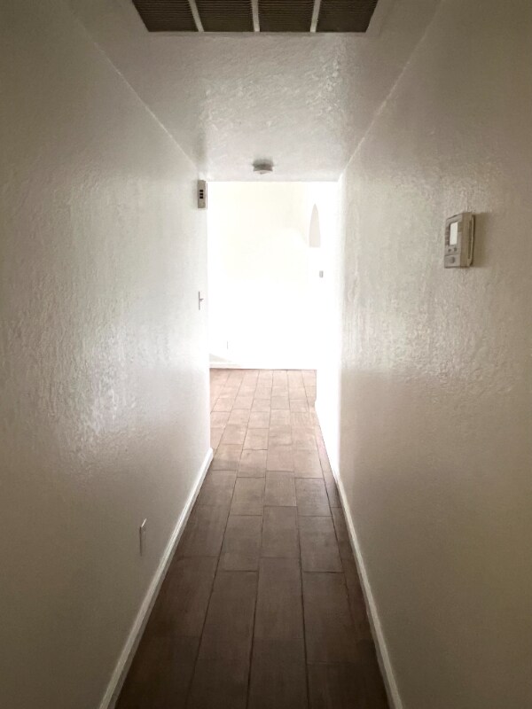 Building Photo - 4312 White Ln