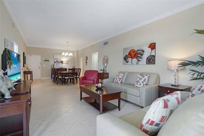 Building Photo - 4250 Galt Ocean Dr