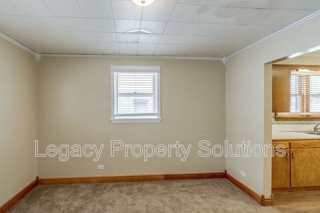 Building Photo - 612 N 19th St