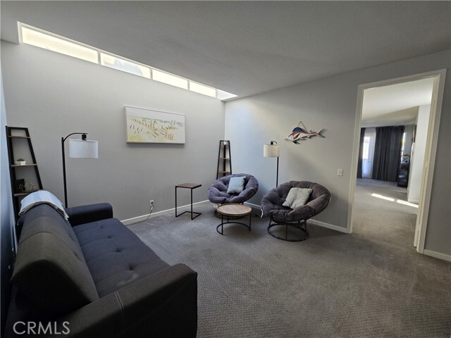 Building Photo - 624 Goldenwest St